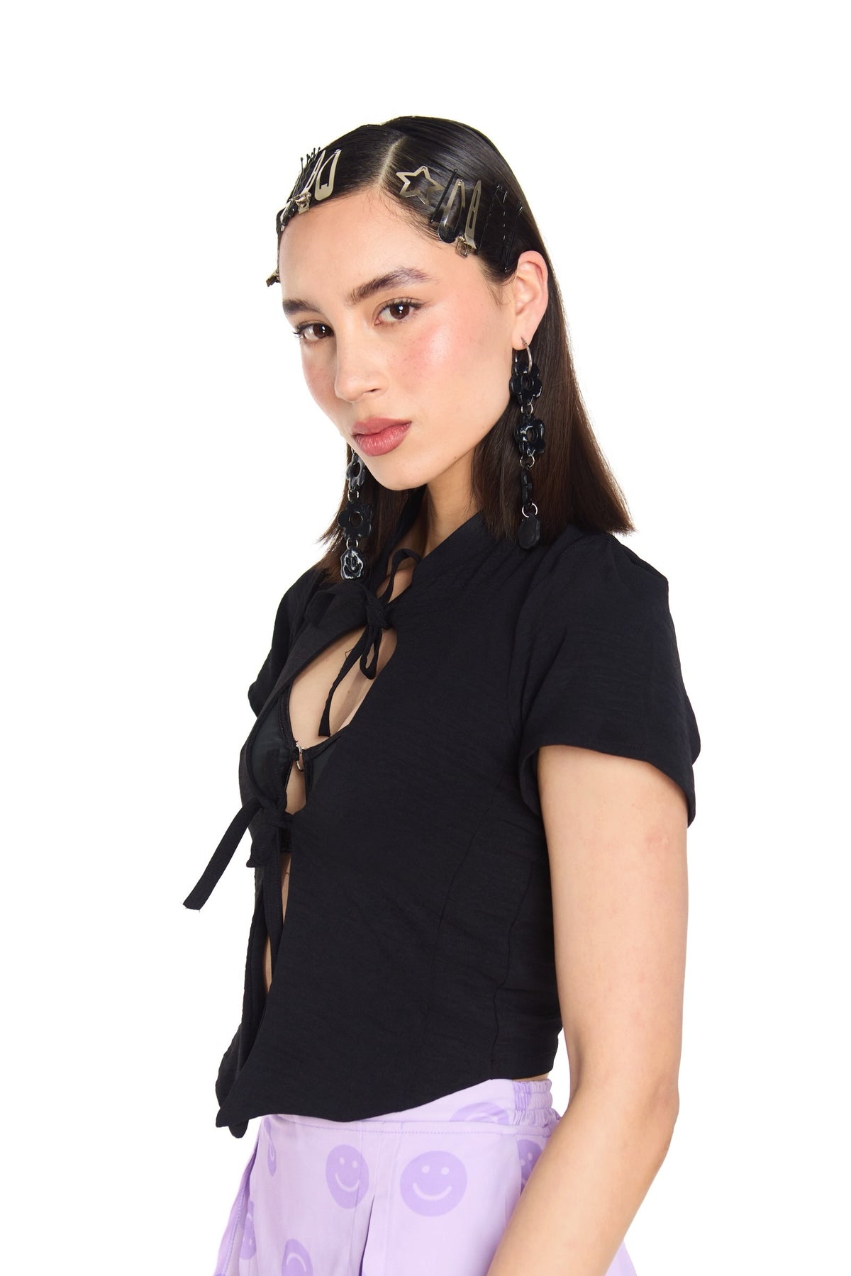 BLUSA ESCOTE NEGRO BASIC