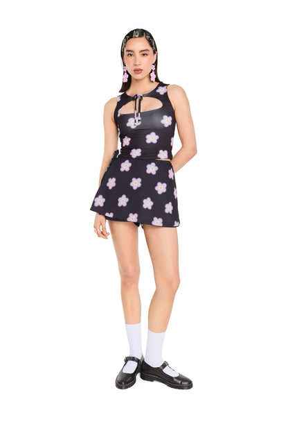 SHORT CAPA NEGRO MULTICOLOR