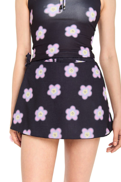 SHORT CAPA NEGRO MULTICOLOR