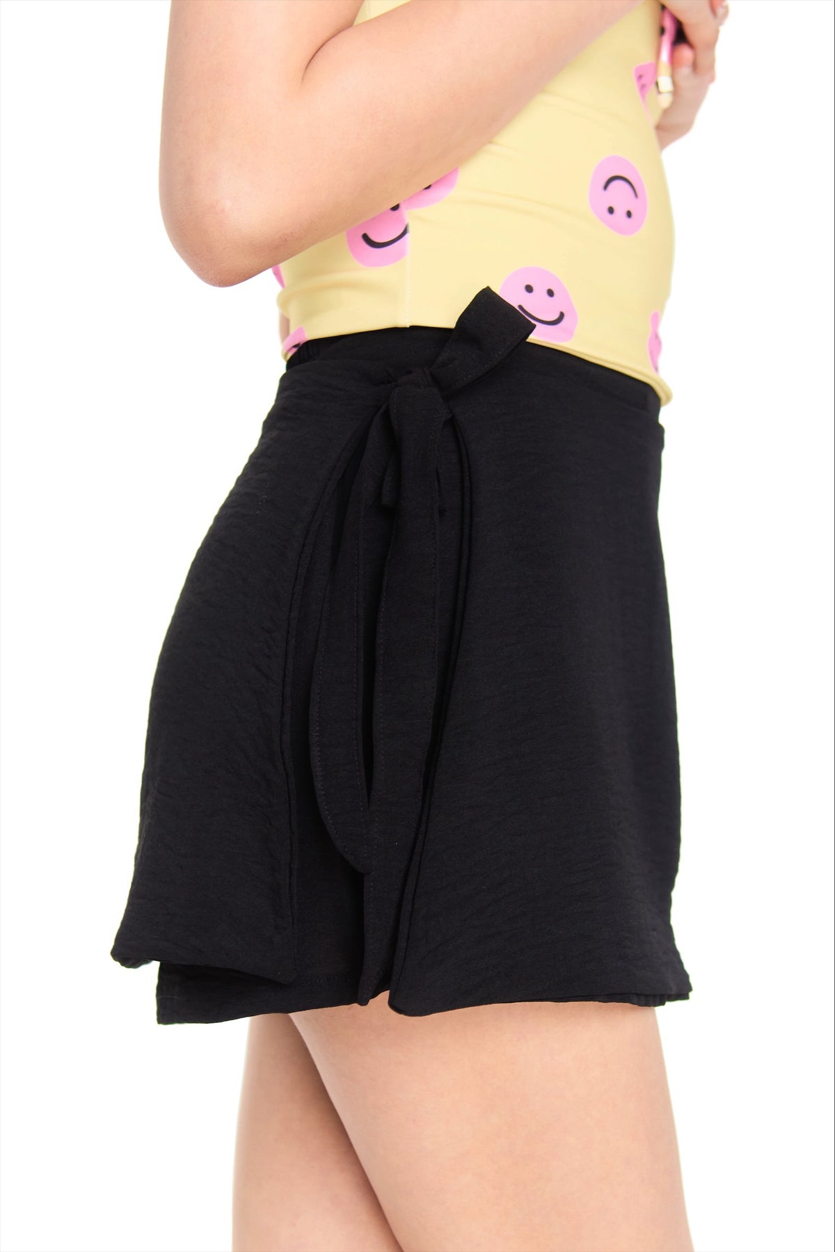 SHORT CAPA NEGRO BASIC