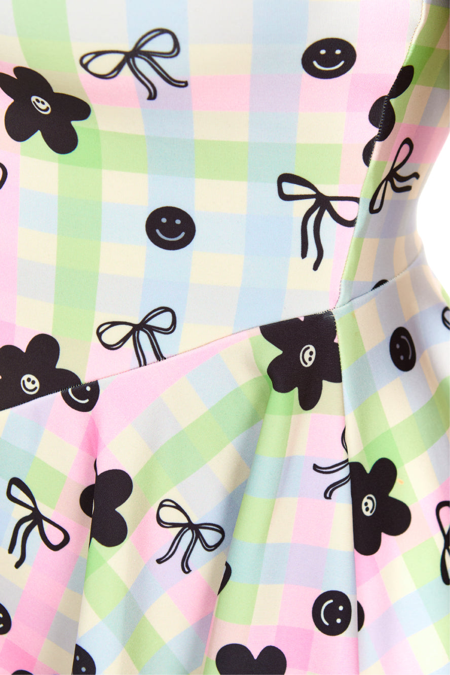 VESTIDO MULTICOLOR CINTA