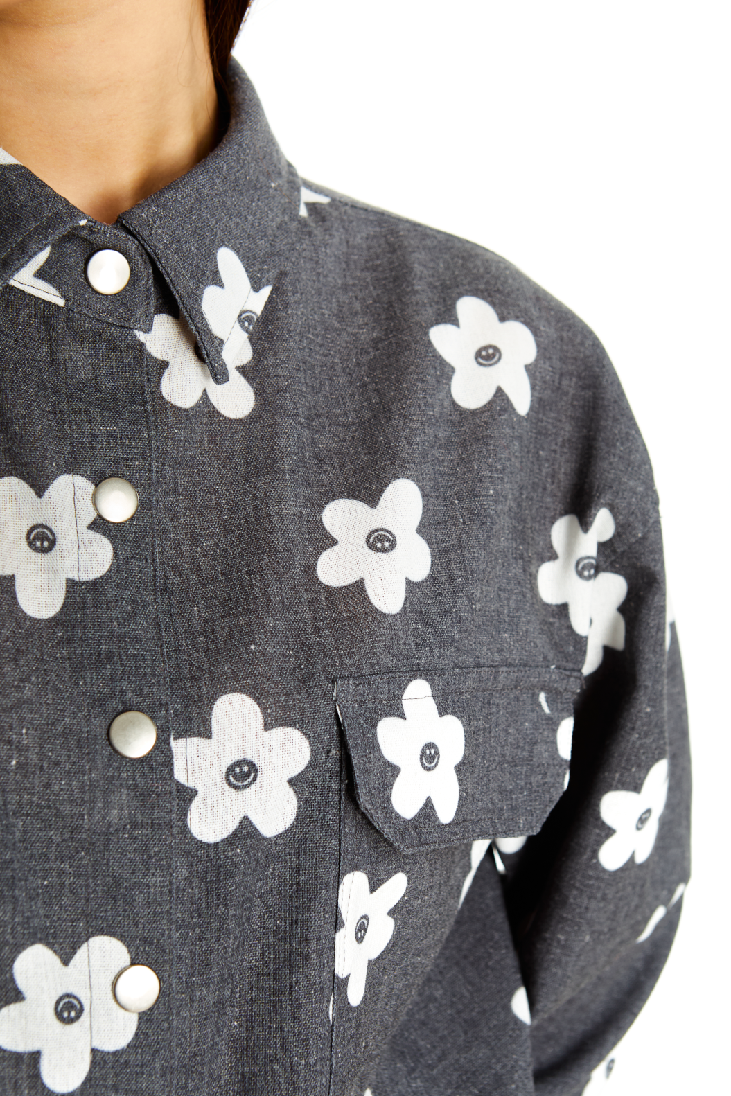 SOBRECAMISA GRIS FLOR