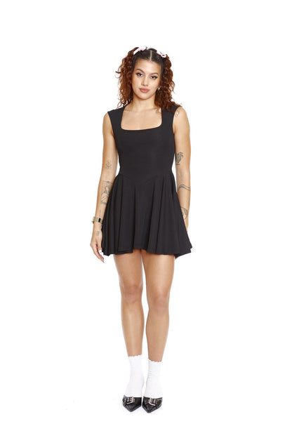 MINI VESTIDO NEGRA