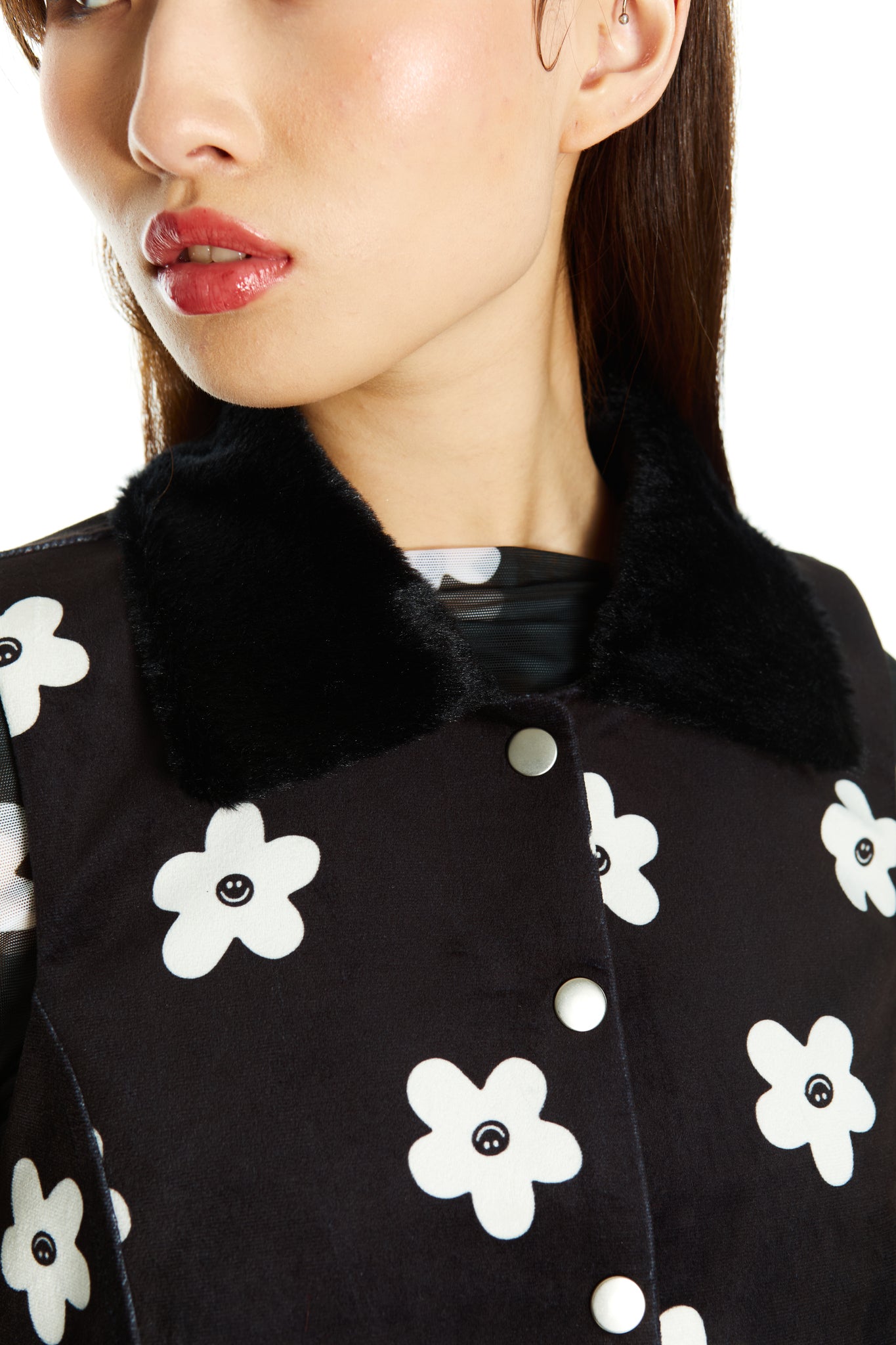 CHAQUETITA PIEL NEGRA FLOR