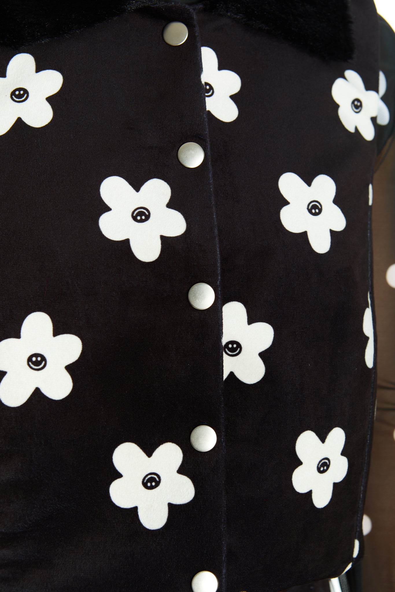 CHAQUETITA PIEL NEGRA FLOR